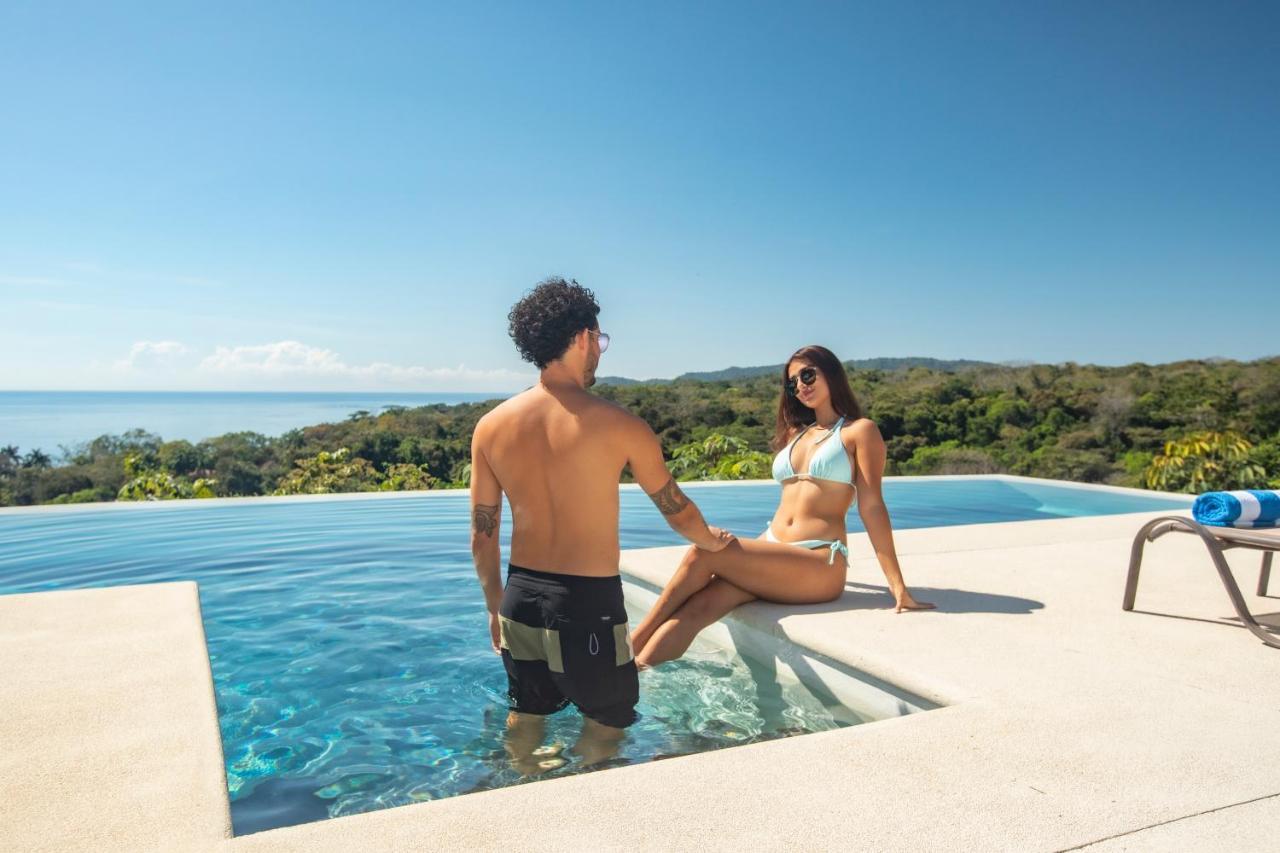 Adeluna Luxury Villas モンテスマ エクステリア 写真