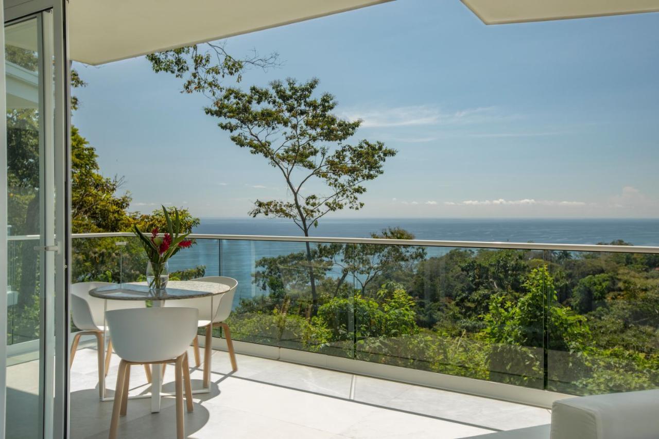 Adeluna Luxury Villas モンテスマ エクステリア 写真